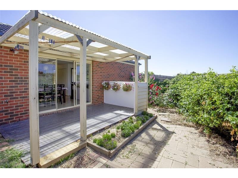 35 Filmer Crescent, Narre Warren South VIC 3805