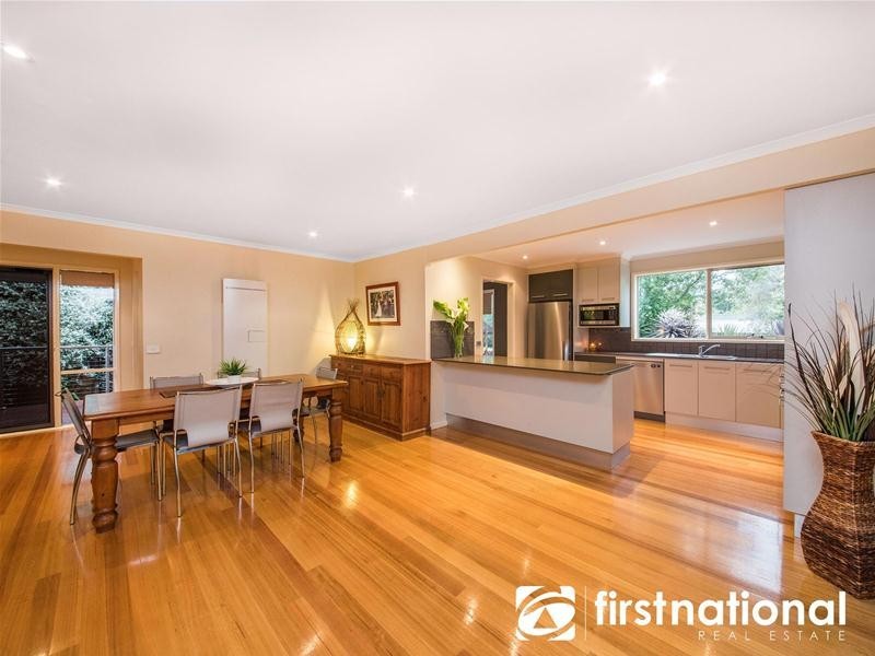 54 Balmain Drive, Berwick VIC 3806