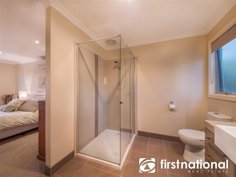 54 Balmain Drive, Berwick VIC 3806