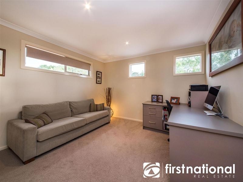 54 Balmain Drive, Berwick VIC 3806