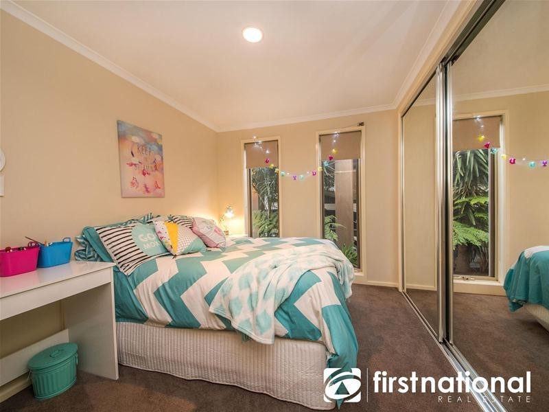 54 Balmain Drive, Berwick VIC 3806