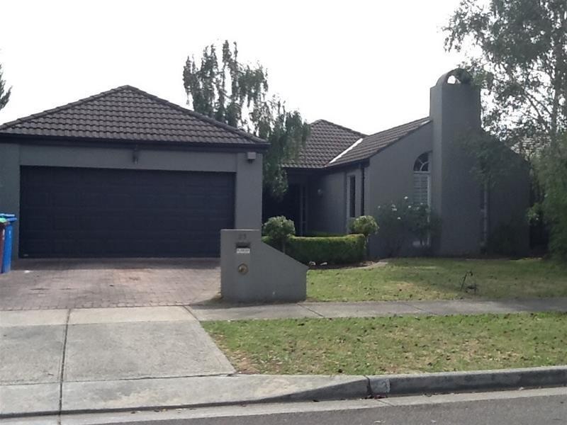 23 Kirkham Court, Berwick VIC 3806