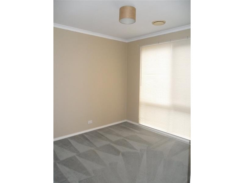 23 Kirkham Court, Berwick VIC 3806