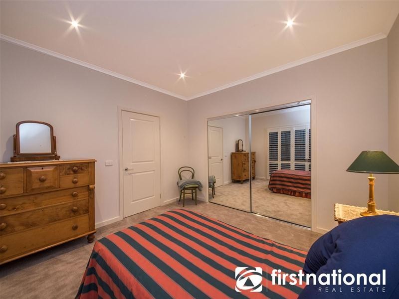 2/138 Greaves Road, Narre Warren South VIC 3805