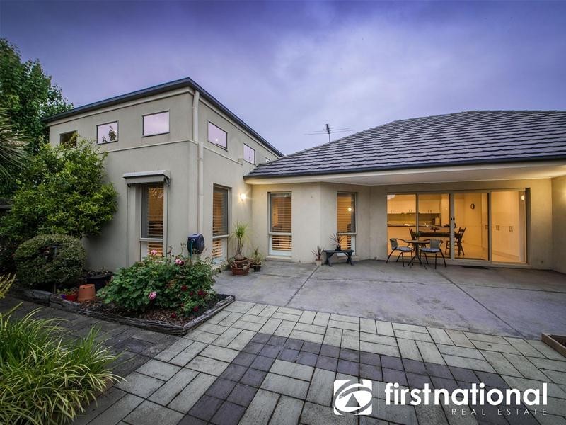 2/138 Greaves Road, Narre Warren South VIC 3805