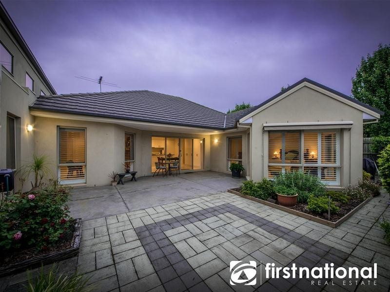 2/138 Greaves Road, Narre Warren South VIC 3805