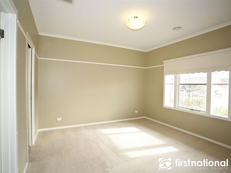 23 Adrian Drive, Pakenham VIC 3810