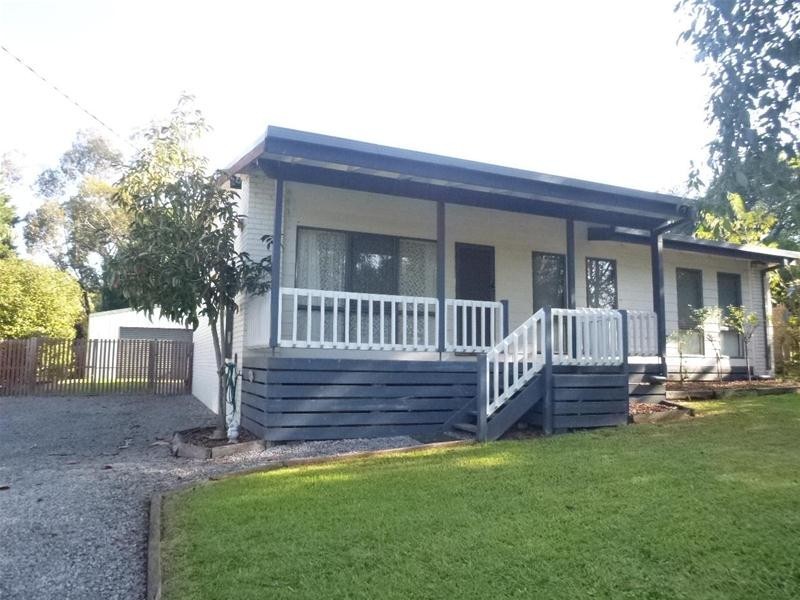 21 Memorial Drive, Narre Warren North VIC 3804