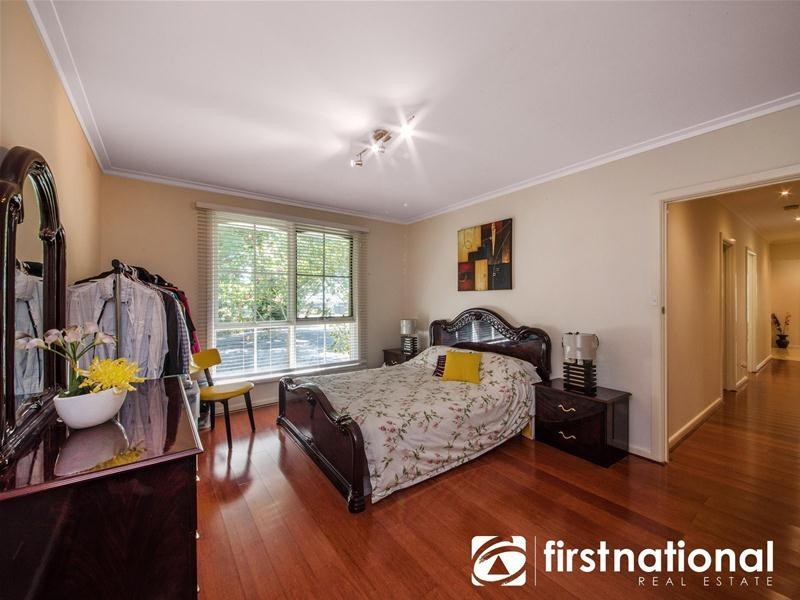 6 Glenwood Road, Narre Warren North VIC 3804