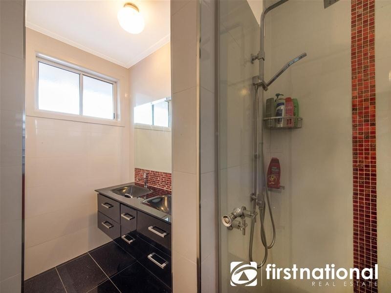 6 Glenwood Road, Narre Warren North VIC 3804