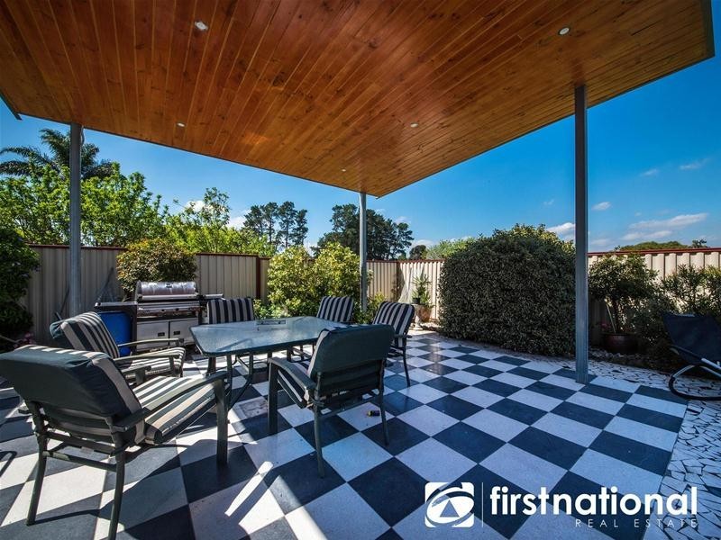 6 Glenwood Road, Narre Warren North VIC 3804