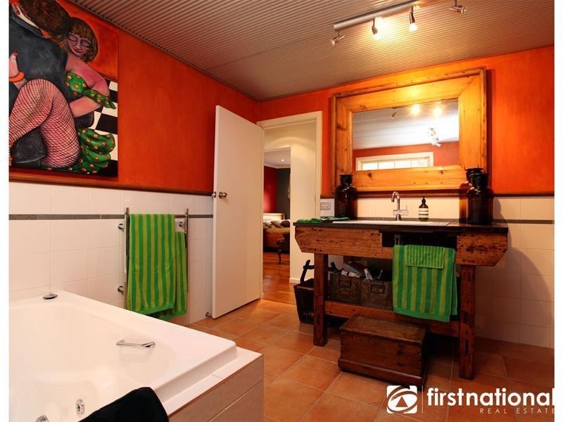 67 Buchanan Road, Berwick VIC 3806