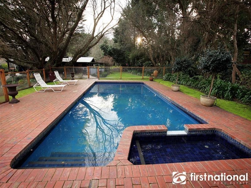 67 Buchanan Road, Berwick VIC 3806