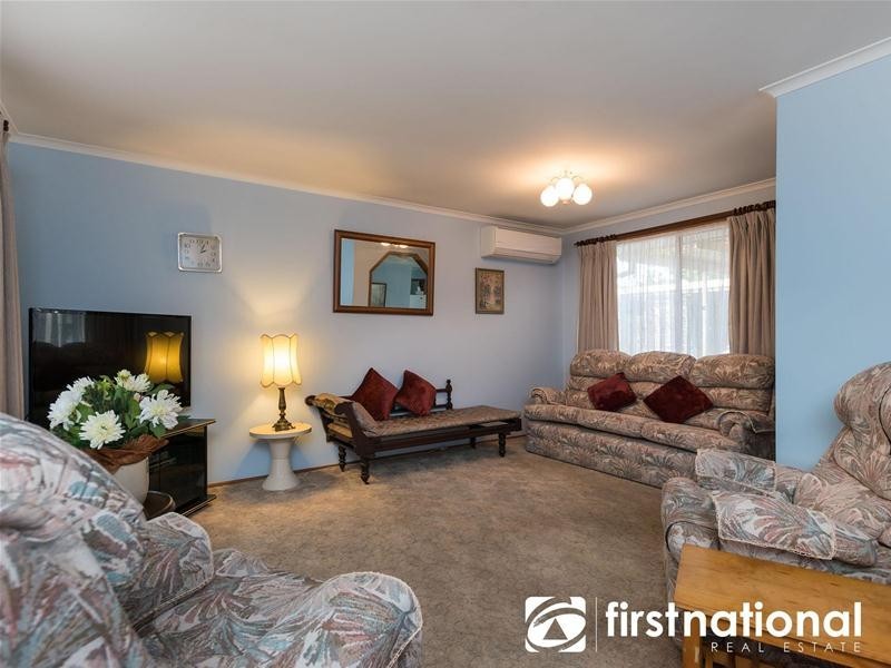 9 Sturrock Court, Berwick VIC 3806