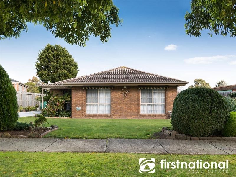 9 Sturrock Court, Berwick VIC 3806