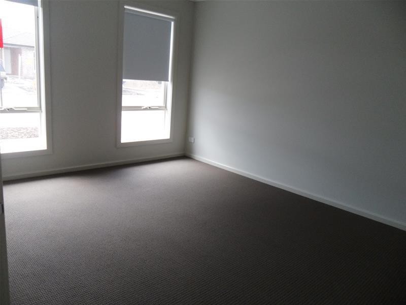 6 Turnbridge Road, Officer VIC 3809