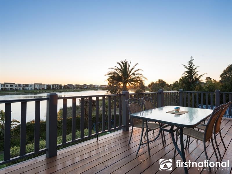 31 Clearwater Drive, Pakenham VIC 3810
