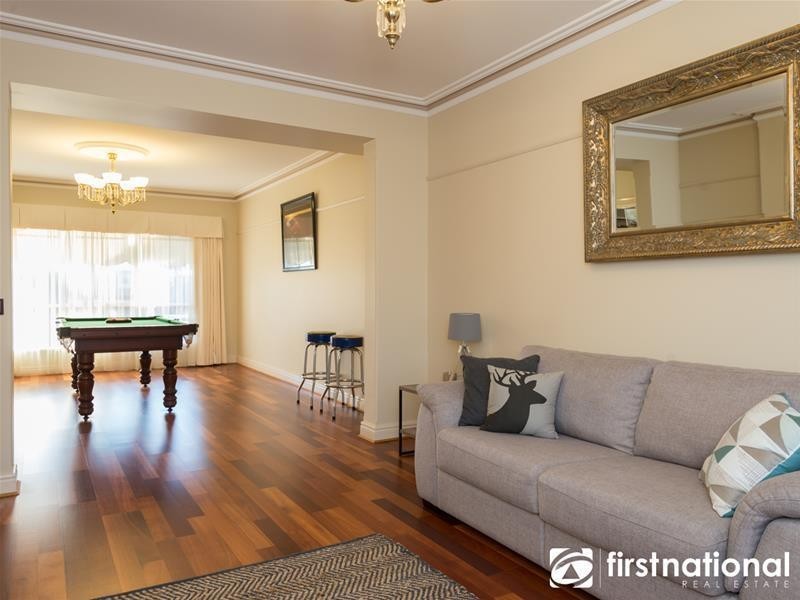 31 Clearwater Drive, Pakenham VIC 3810