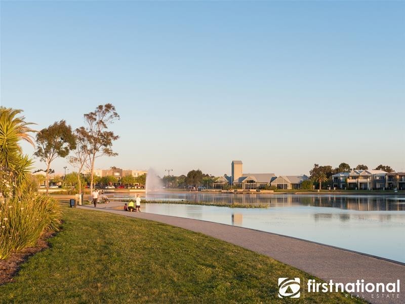 31 Clearwater Drive, Pakenham VIC 3810