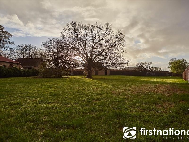 65 Racecourse Road, Pakenham VIC 3810