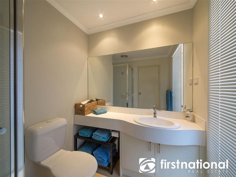 4 Broadland Way, Narre Warren South VIC 3805