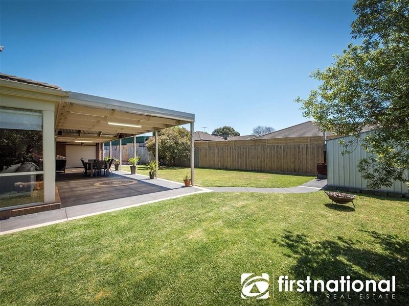 4 Broadland Way, Narre Warren South VIC 3805