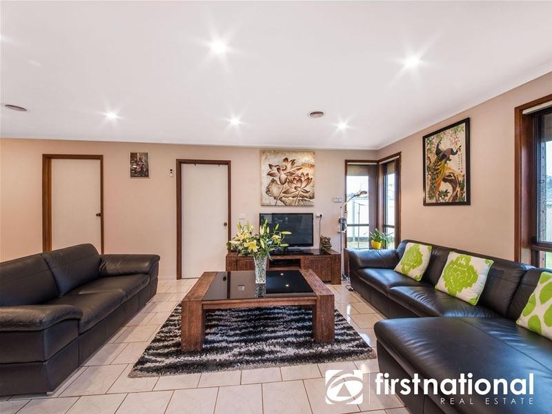 123 Hallam Road, Hampton Park VIC 3976