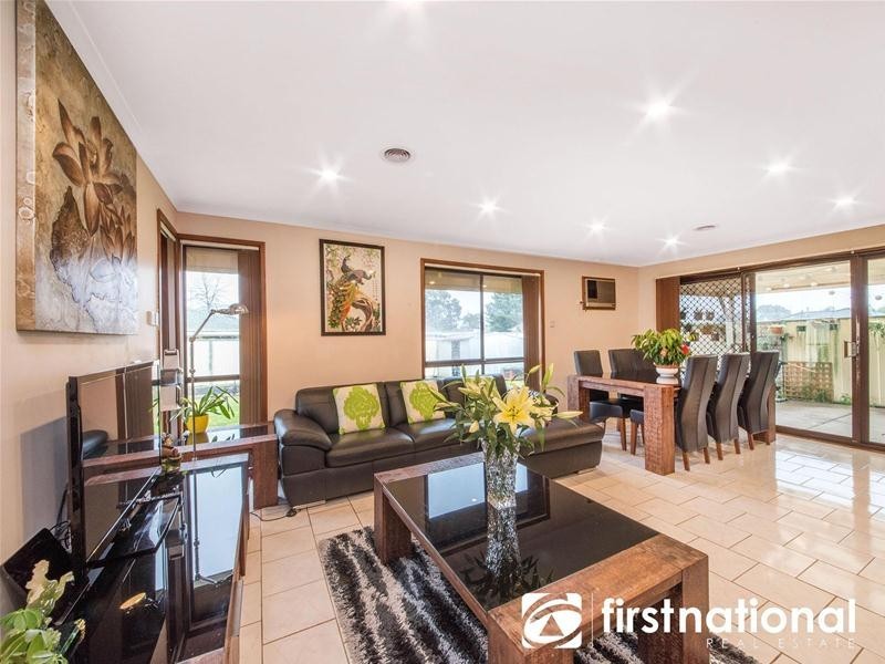 123 Hallam Road, Hampton Park VIC 3976