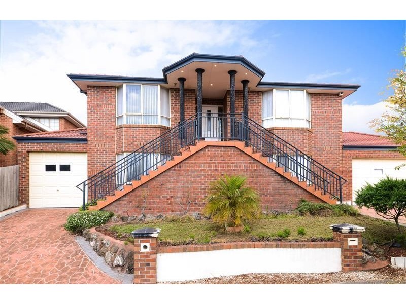 33 Harold Keys Drive, Narre Warren South VIC 3805