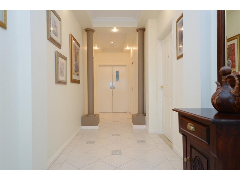 33 Harold Keys Drive, Narre Warren South VIC 3805