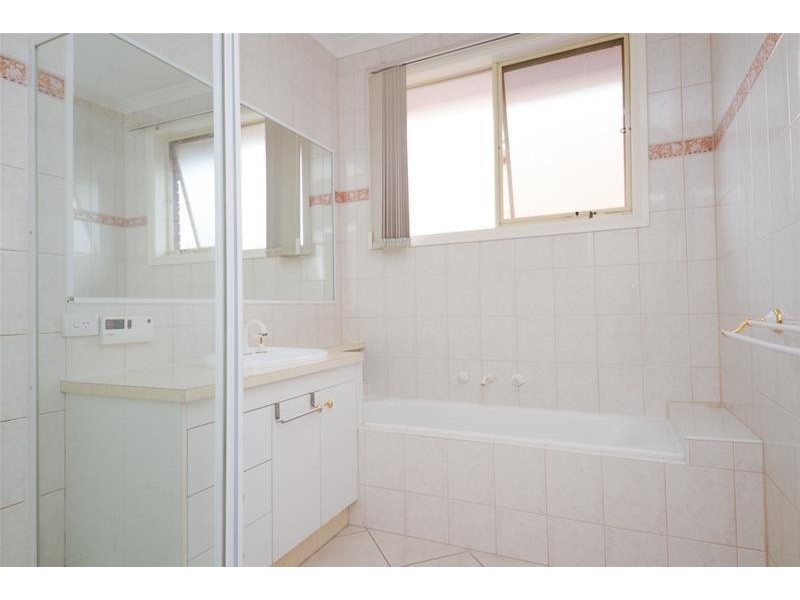 33 Harold Keys Drive, Narre Warren South VIC 3805