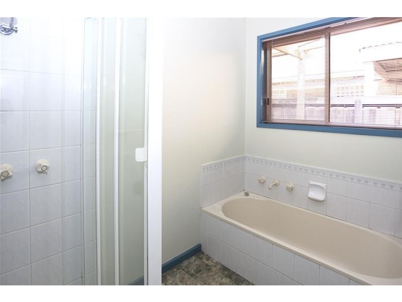 1 Burwood Court, Narre Warren VIC 3805