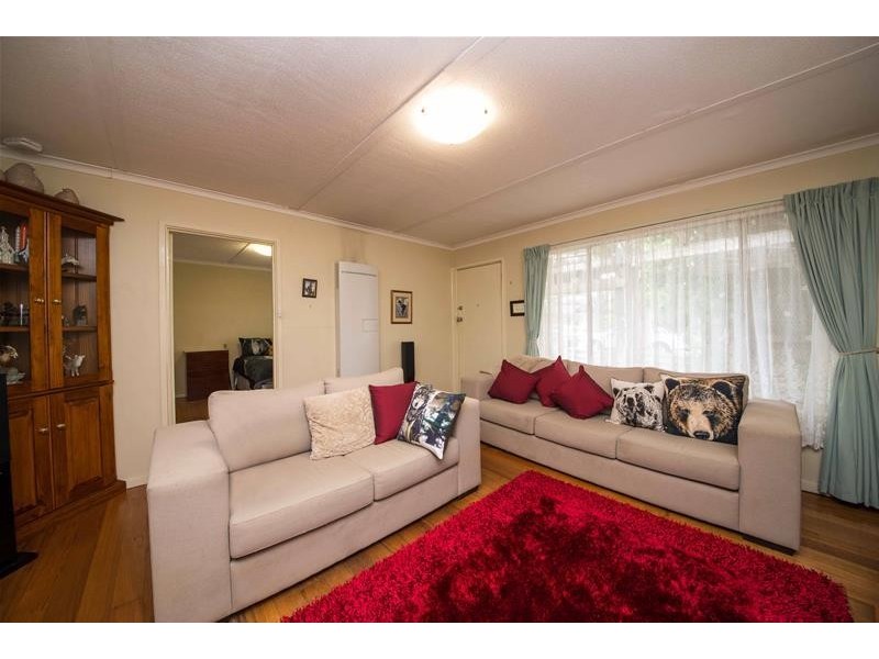 1/7 Manuka Road, Berwick VIC 3806