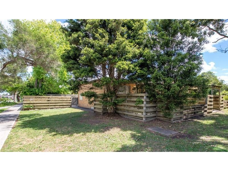 1/7 Manuka Road, Berwick VIC 3806