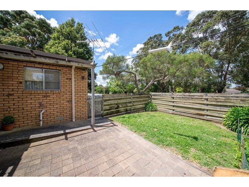 1/7 Manuka Road, Berwick VIC 3806