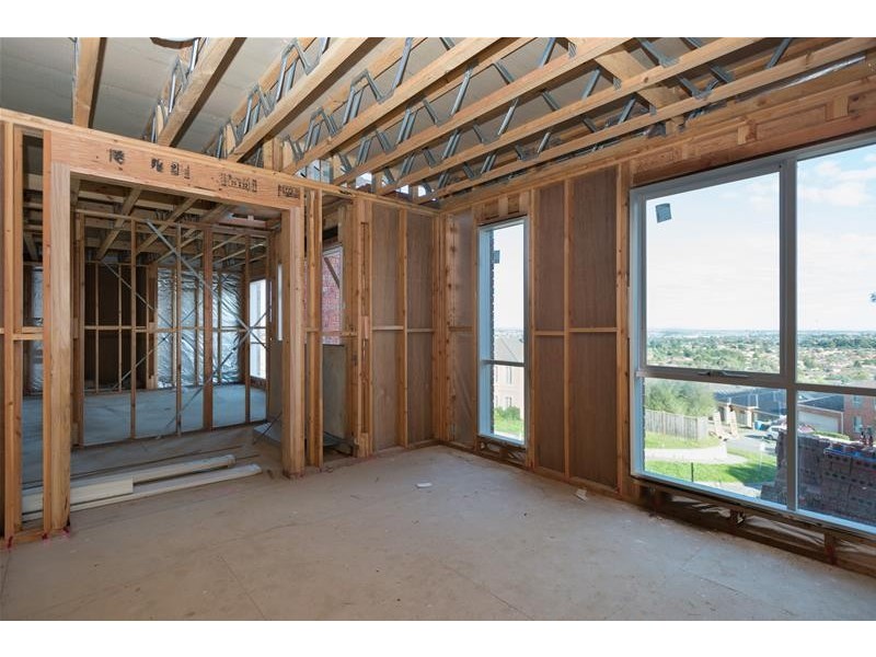 19 Montbrae Circuit, Narre Warren North VIC 3804