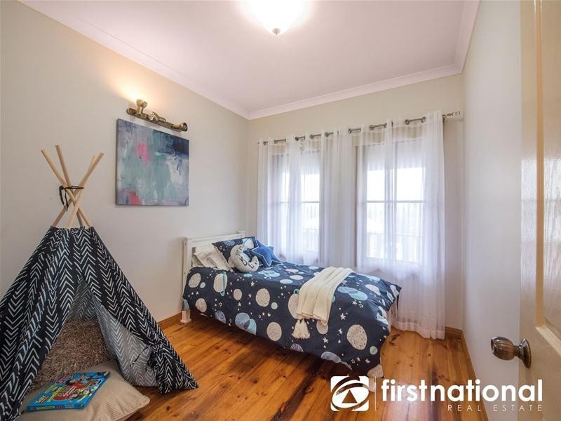 16 Spring Circuit, Pakenham VIC 3810