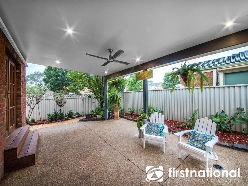 16 Spring Circuit, Pakenham VIC 3810