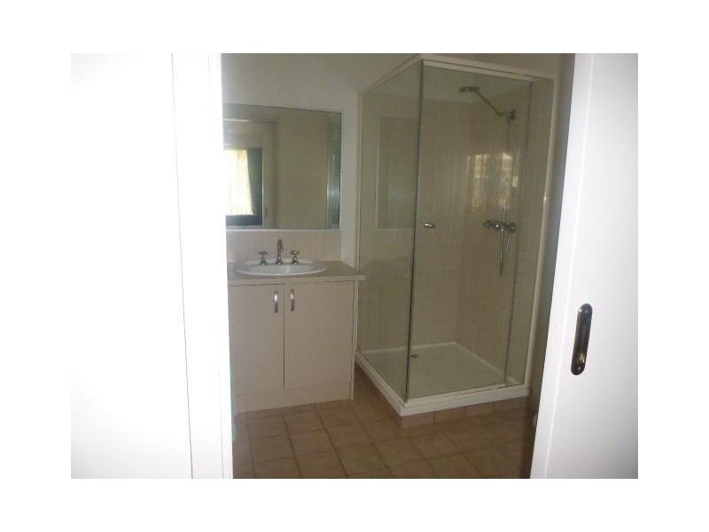 24 Hillview Rise, Hampton Park VIC 3976