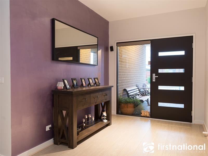 43 Mackellar Street, Pakenham VIC 3810