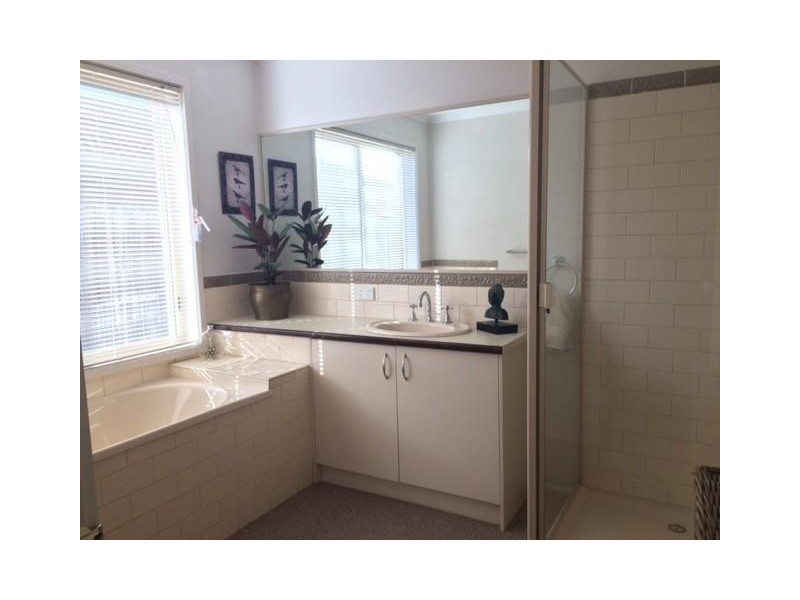 12 Highland Crescent, Narre Warren South VIC 3805