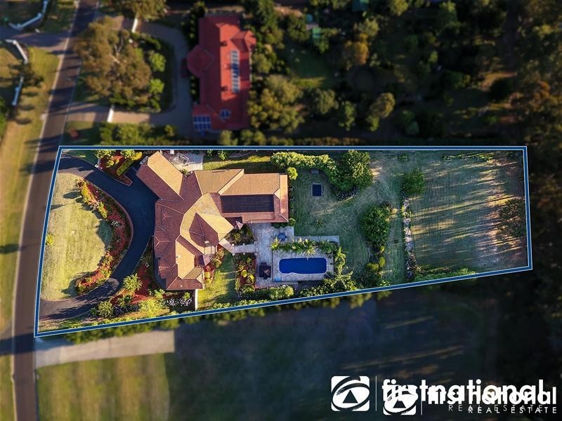 16-19 Caithwill Court, Narre Warren North VIC 3804