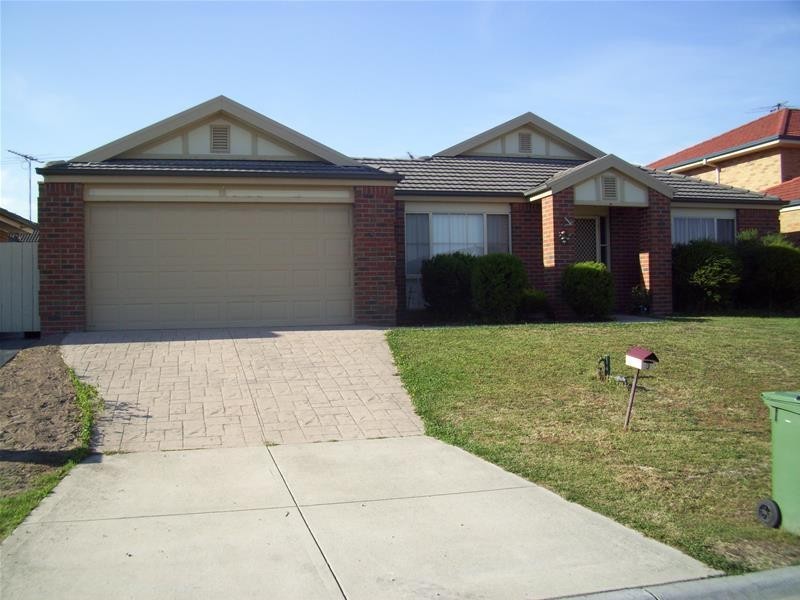 3 Croxley Place, Narre Warren South VIC 3805