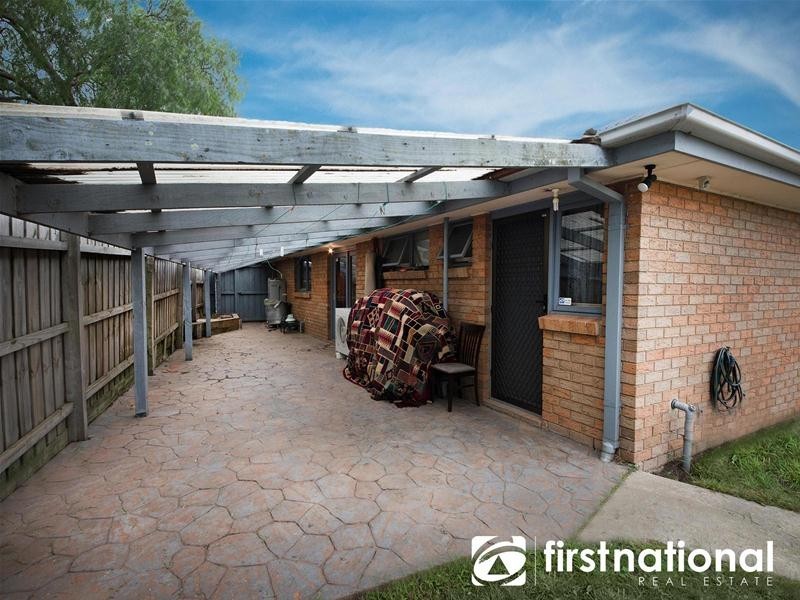 17 Michelle Drive, Hampton Park VIC 3976