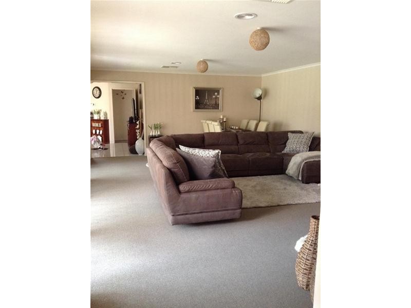 84 Saffron Drive, Narre Warren VIC 3805