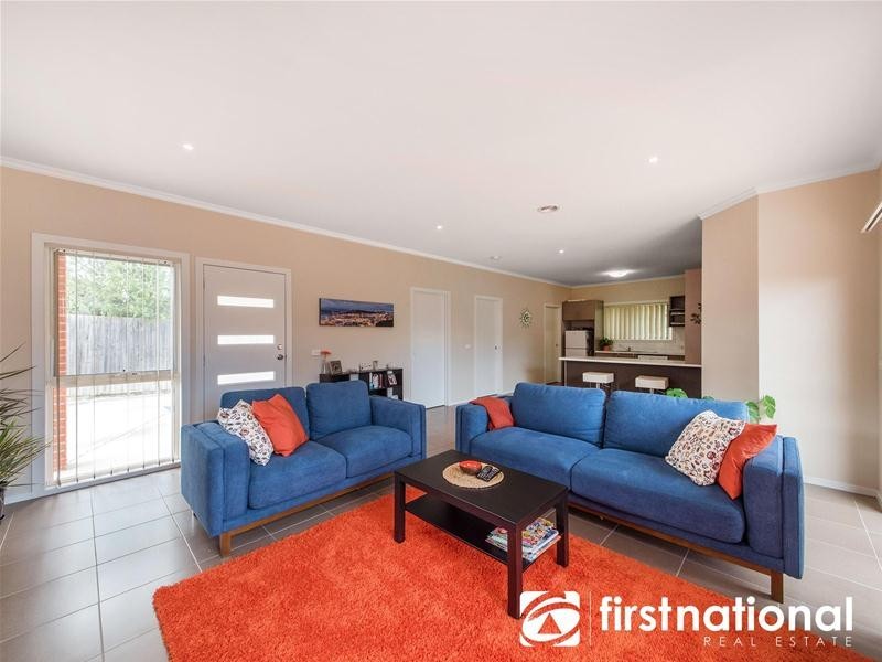 2/84 Sweeney Drive, Narre Warren VIC 3805