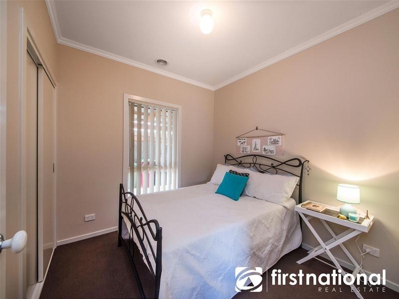 2/84 Sweeney Drive, Narre Warren VIC 3805