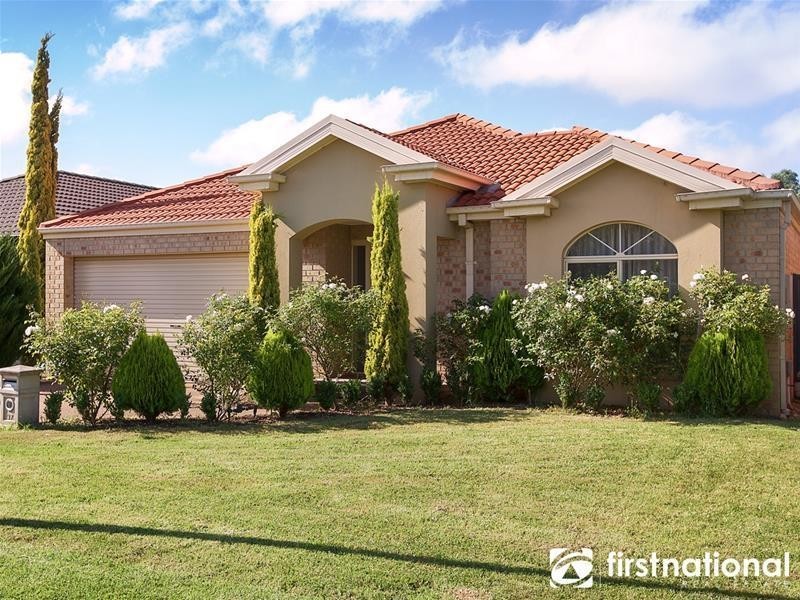 37 Scarlet Crescent, Pakenham VIC 3810