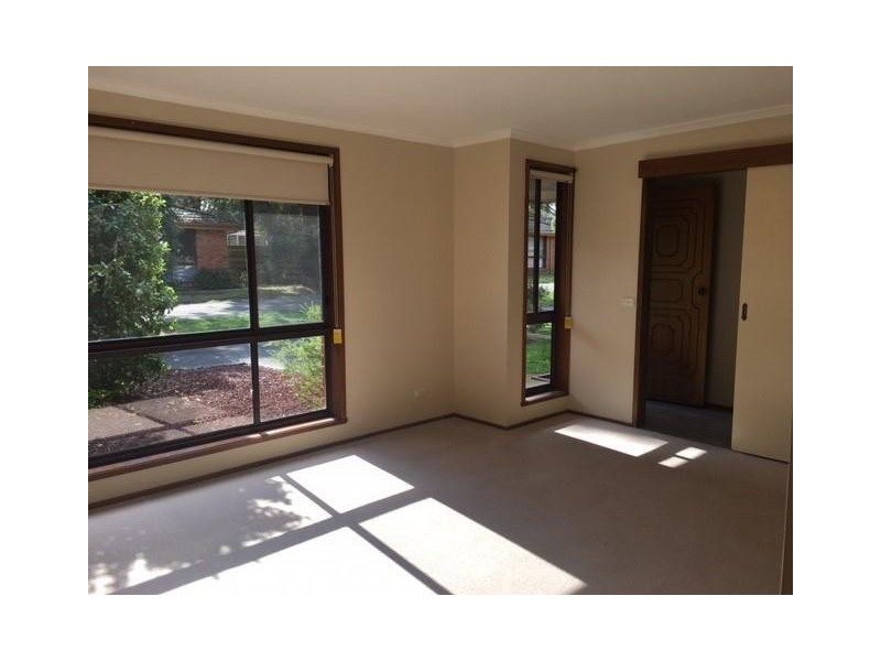 2/83 Princes Highway, Beaconsfield VIC 3807