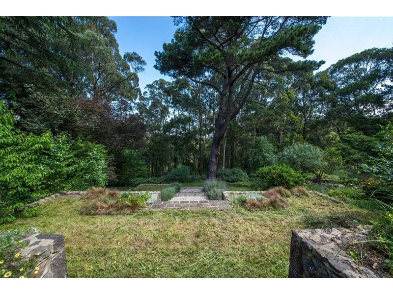288 Belgrave Gembrook Road, Clematis VIC 3782